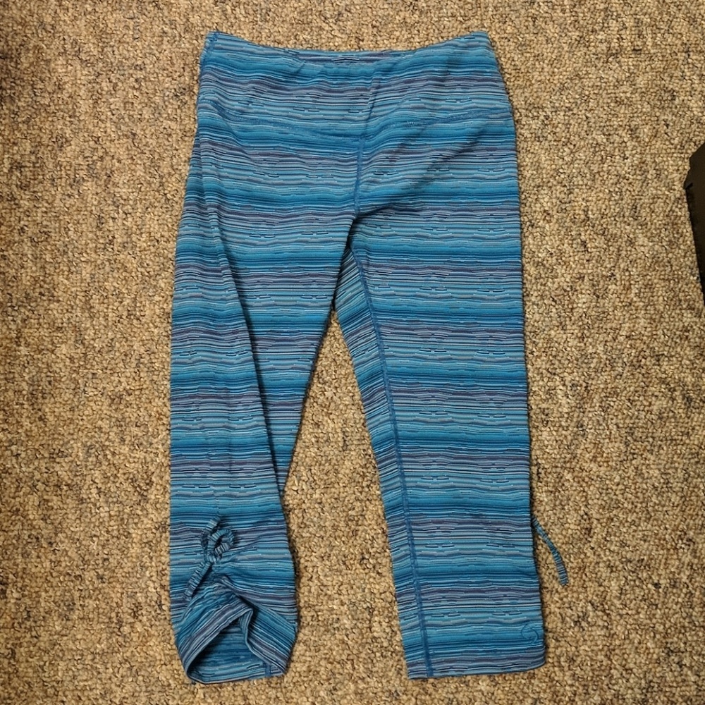 Super Cute Crop Leggings!